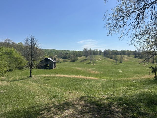 515 Jericho Rd, Quebeck, TN 38579