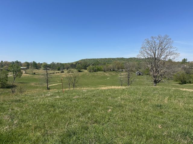 515 Jericho Rd, Quebeck, TN 38579