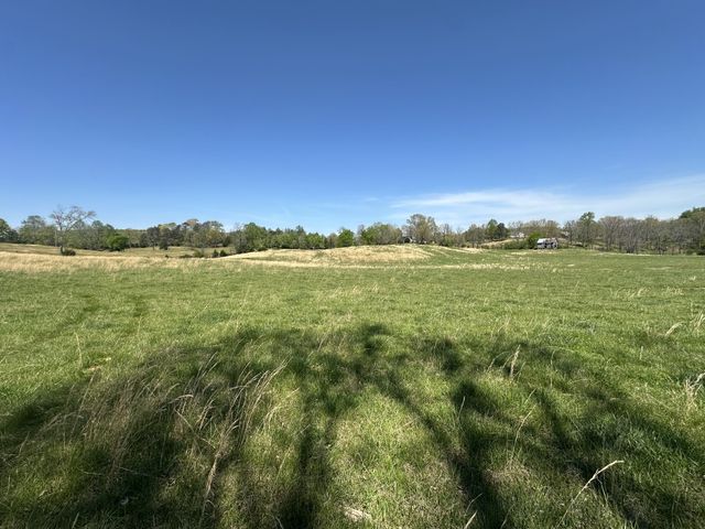 515 Jericho Rd, Quebeck, TN 38579
