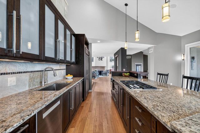 1101 Farwell Drive, Madison, WI 53704