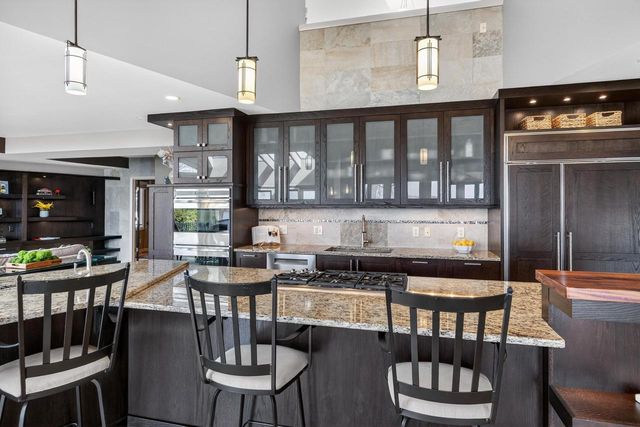 1101 Farwell Drive, Madison, WI 53704