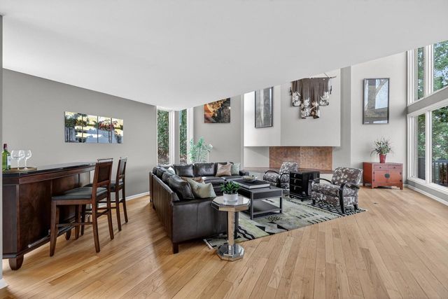 1101 Farwell Drive, Madison, WI 53704