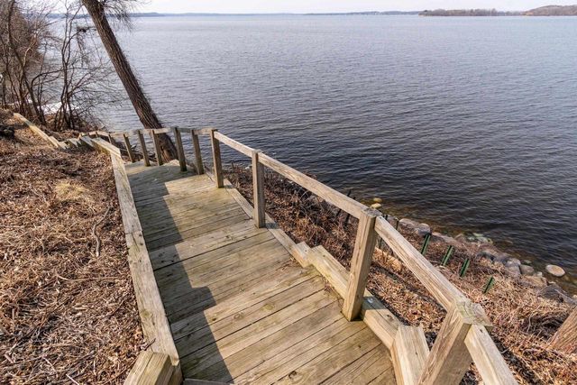1101 Farwell Drive, Madison, WI 53704