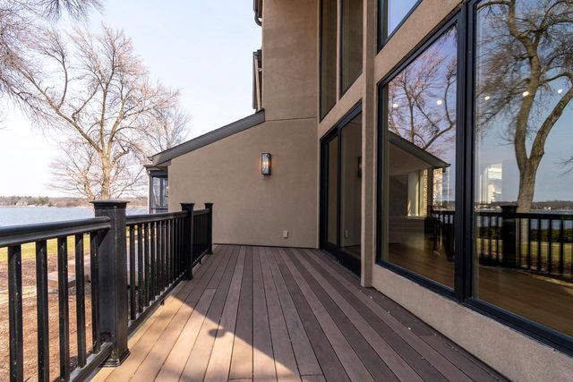 1101 Farwell Drive, Madison, WI 53704