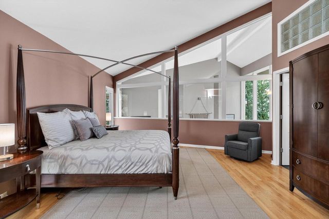 1101 Farwell Drive, Madison, WI 53704