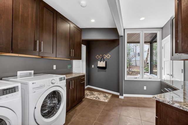 1101 Farwell Drive, Madison, WI 53704