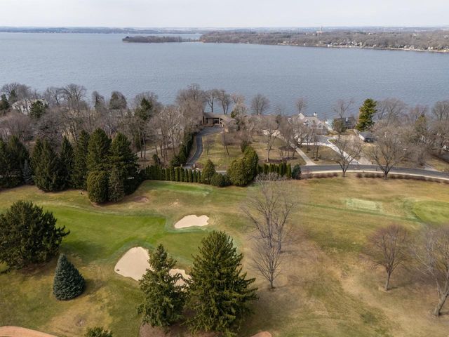1101 Farwell Drive, Madison, WI 53704