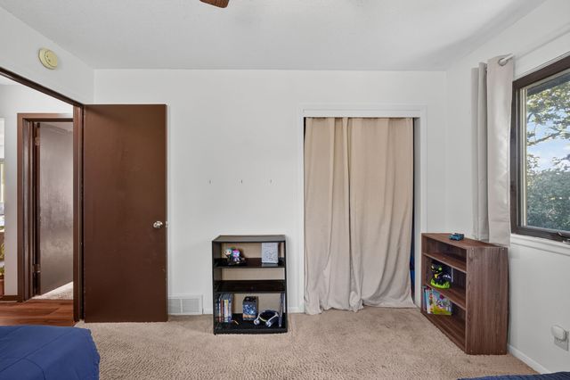 230 NW Arlan Drive, Ankeny, IA 50023