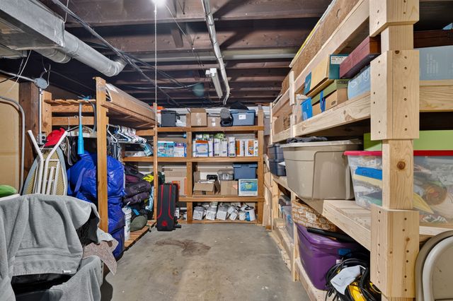 230 NW Arlan Drive, Ankeny, IA 50023