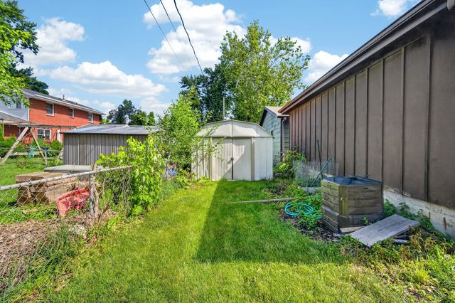 230 NW Arlan Drive, Ankeny, IA 50023