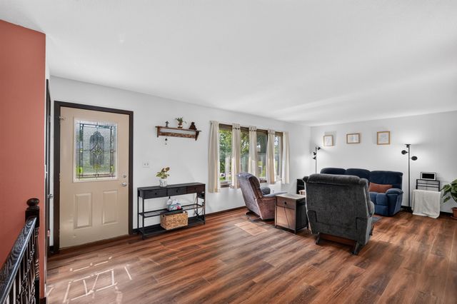230 NW Arlan Drive, Ankeny, IA 50023