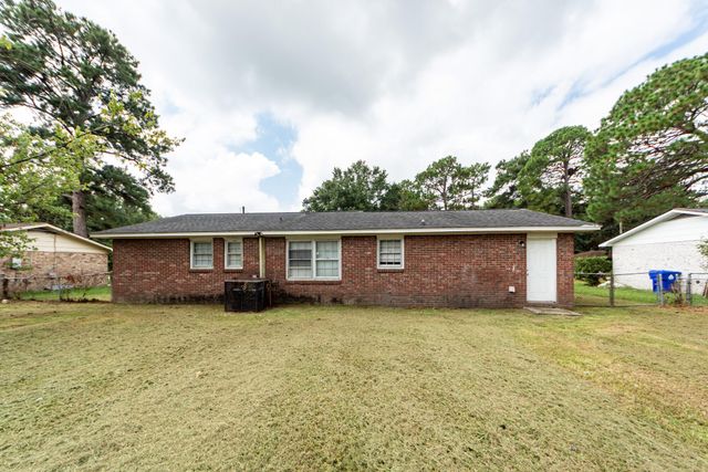 4446 Farmwood Street, Ladson, SC 29456
