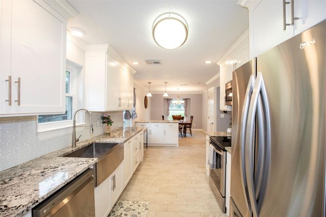 9308 Acorn Drive, Manvel, TX 77578