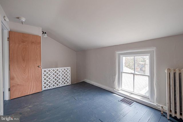 521 MAPLE AVE, West Chester, PA 19380