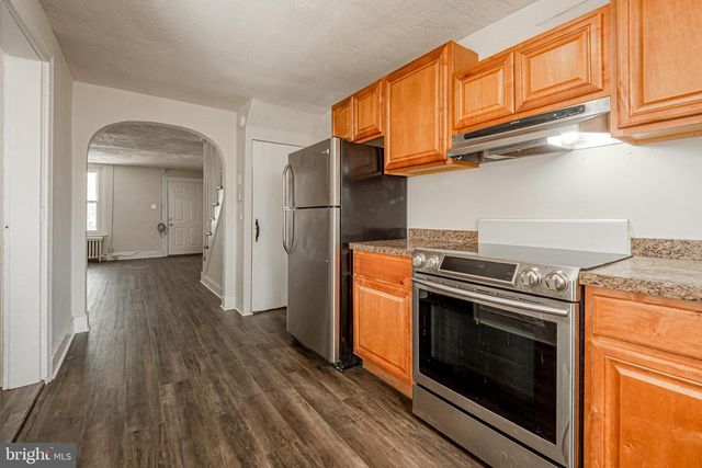 521 MAPLE AVE, West Chester, PA 19380