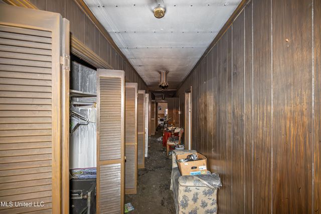 165 S Randolph Street, Holly Springs, MS 38635