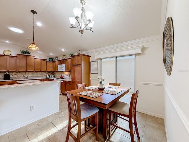 1068 BECKER AVENUE, The Villages, FL 32163