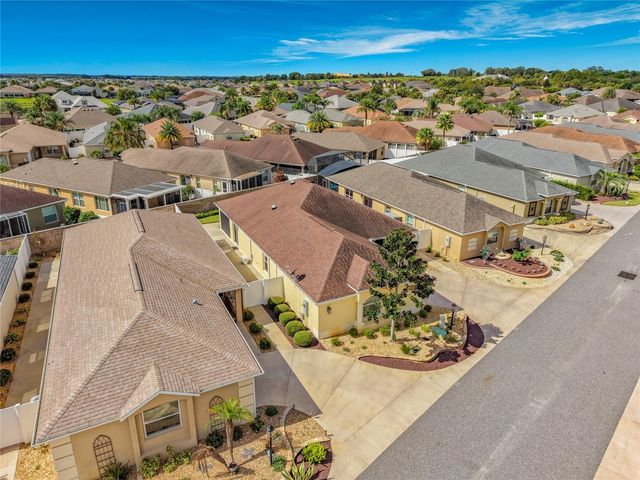 1068 BECKER AVENUE, The Villages, FL 32163