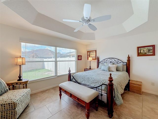 1068 BECKER AVENUE, The Villages, FL 32163
