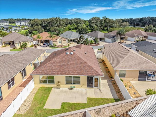 1068 BECKER AVENUE, The Villages, FL 32163