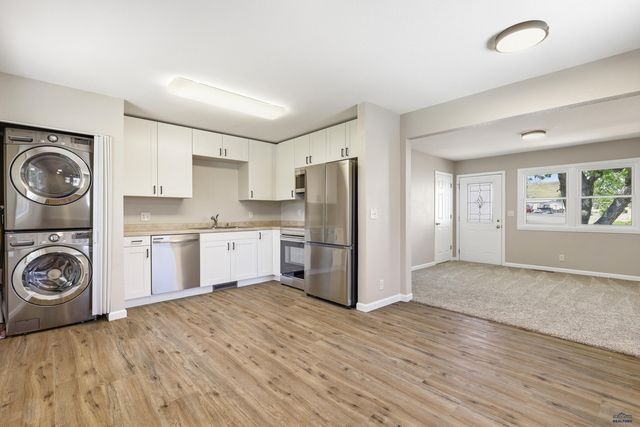 1005 E ST FRANCIS, Rapid City, SD 57701