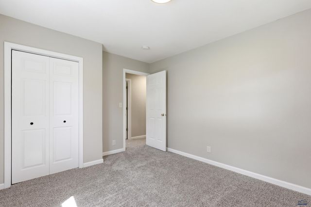 1005 E ST FRANCIS, Rapid City, SD 57701