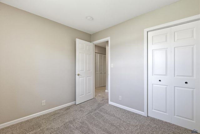 1005 E ST FRANCIS, Rapid City, SD 57701