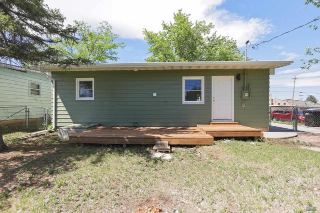 1005 E ST FRANCIS, Rapid City, SD 57701