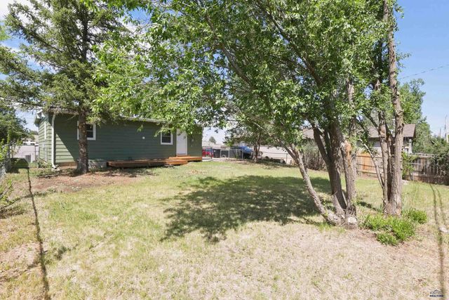 1005 E ST FRANCIS, Rapid City, SD 57701