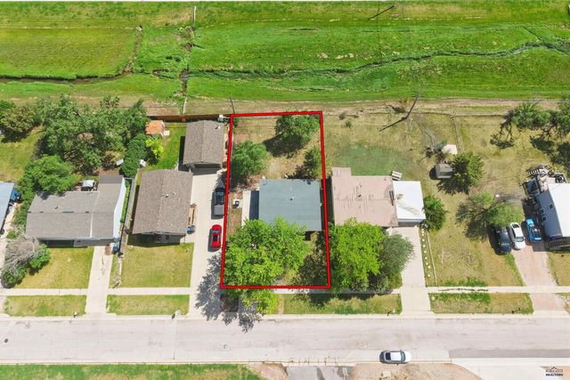 1005 E ST FRANCIS, Rapid City, SD 57701