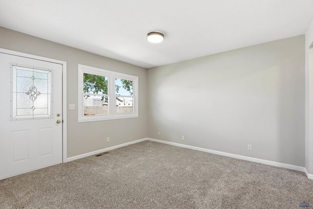 1005 E ST FRANCIS, Rapid City, SD 57701