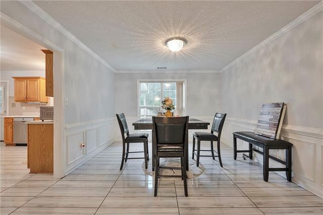 151 River Park Circle, Mcdonough, GA 30252