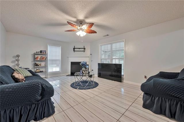 151 River Park Circle, Mcdonough, GA 30252