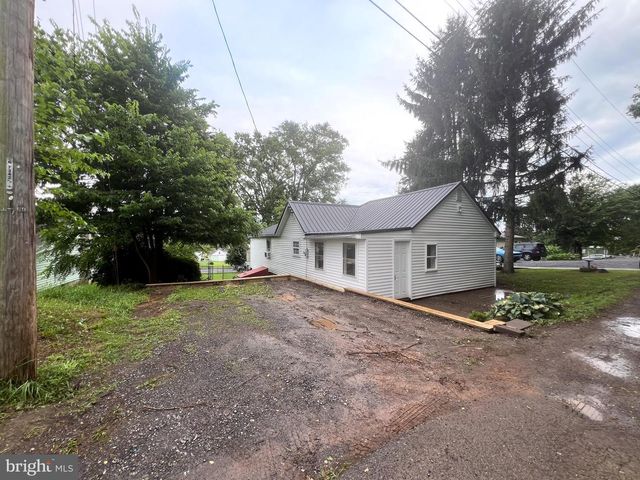817 WEST SIXTH STREET, Lewistown, PA 17044