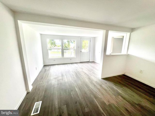 817 WEST SIXTH STREET, Lewistown, PA 17044