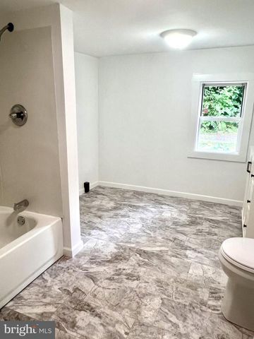 817 WEST SIXTH STREET, Lewistown, PA 17044