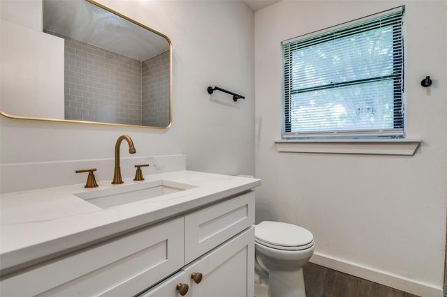 2715 Tolosa Drive, Dallas, TX 75228