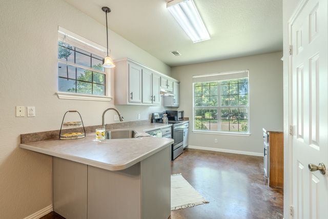 403 Summer Tree Lane, Springtown, TX 76082