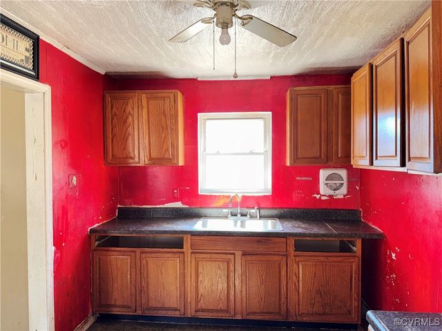24217 Old Vaughan Road, Dinwiddie, VA 23841