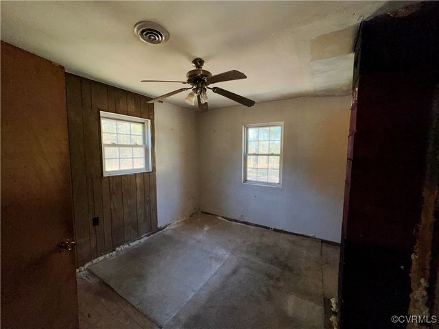 24217 Old Vaughan Road, Dinwiddie, VA 23841