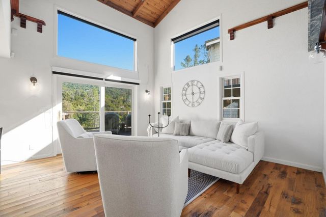 86 Central Avenue, Los Gatos, CA 95030