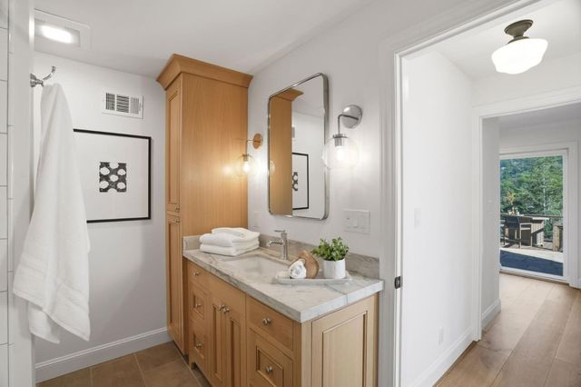 86 Central Avenue, Los Gatos, CA 95030