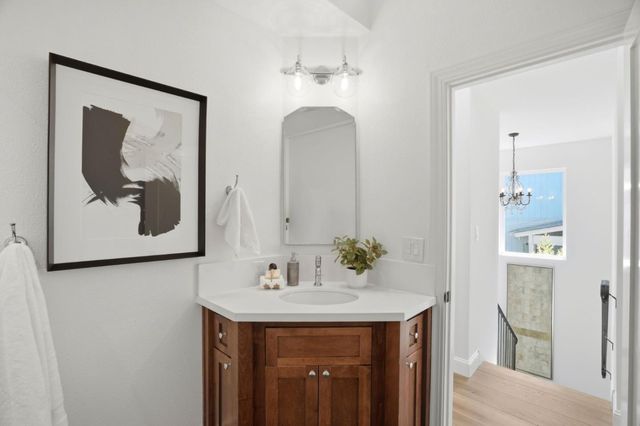 86 Central Avenue, Los Gatos, CA 95030