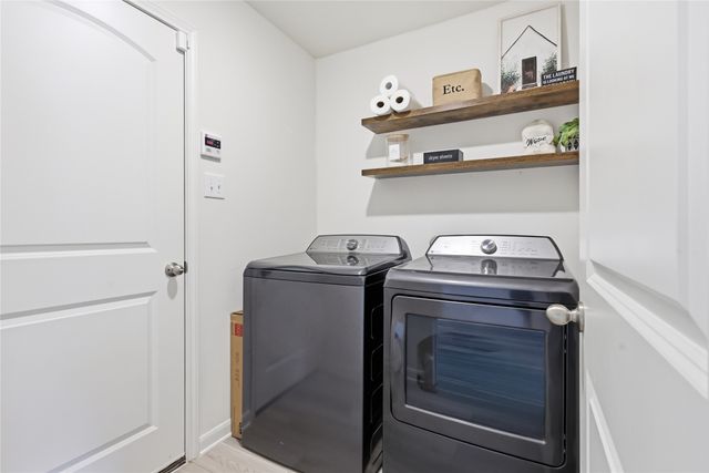 916 American Flyer Boulevard, Fort Worth, TX 76108