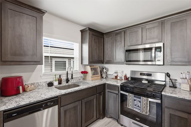 916 American Flyer Boulevard, Fort Worth, TX 76108