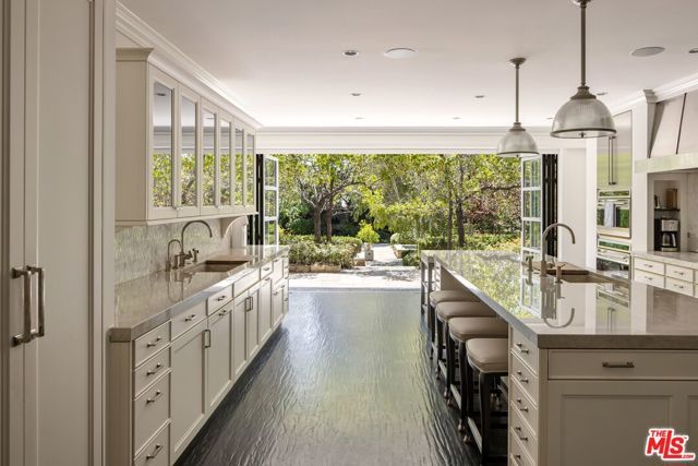 12824 Evanston Street, Los Angeles, CA 90049