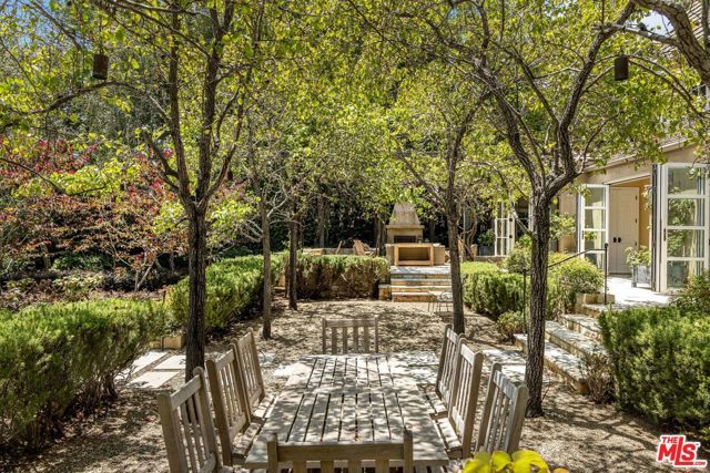 12824 Evanston Street, Los Angeles, CA 90049