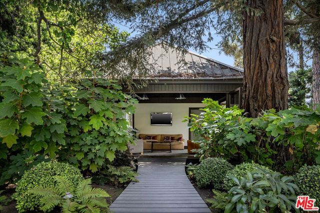 12824 Evanston Street, Los Angeles, CA 90049