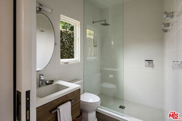 12824 Evanston Street, Los Angeles, CA 90049