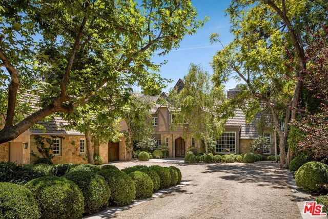 12824 Evanston Street, Los Angeles, CA 90049